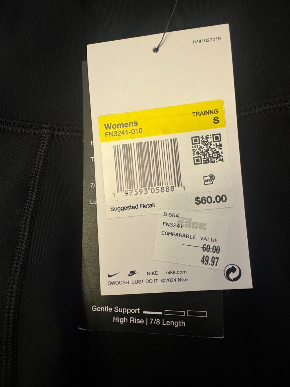 Nike One Black High-Rise Athletic Leggings with Side Pockets - Picture 3 of 7